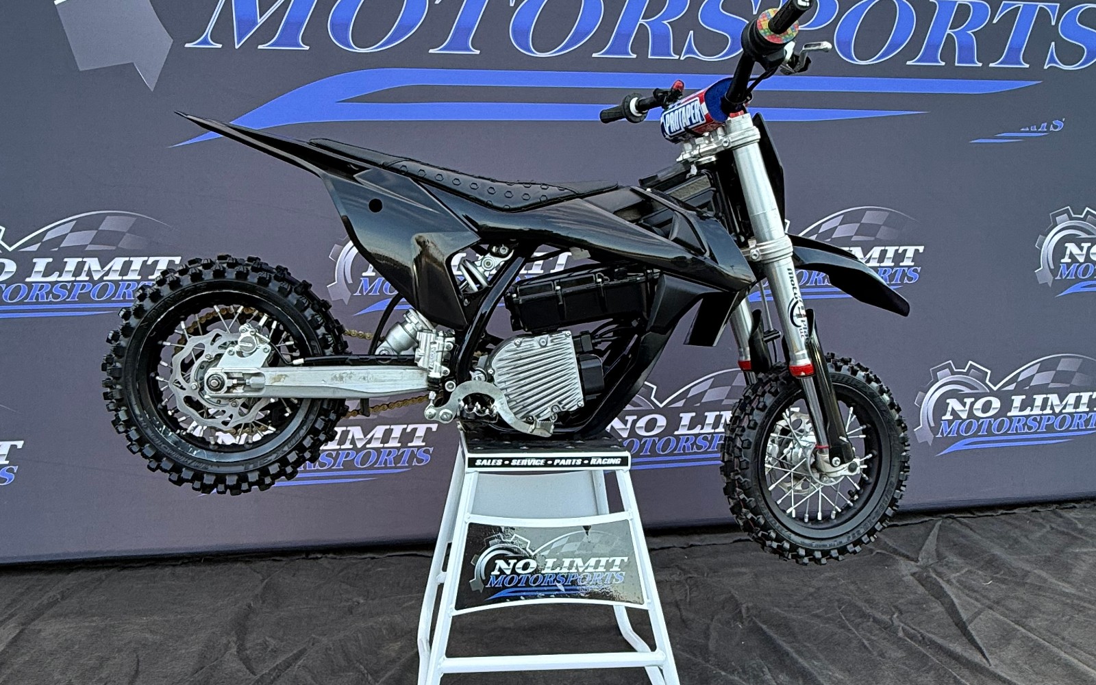 2022 KTM E5